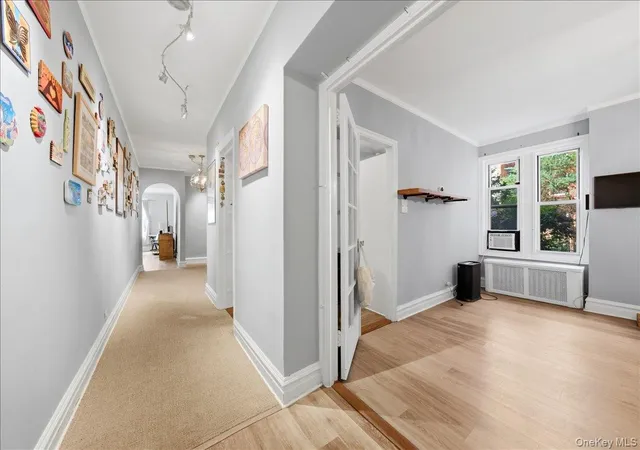Photo 4 of Sale Pending at 1468 Midland Ave #1A, Yonkers, NY 10708 | MLS# 1006352 | Listing updated on 2026-09-19