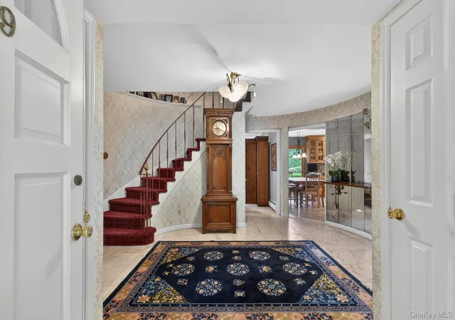 4th image of 19 Seward Dr, Woodbury, NY 11797 | MLS# 1006370