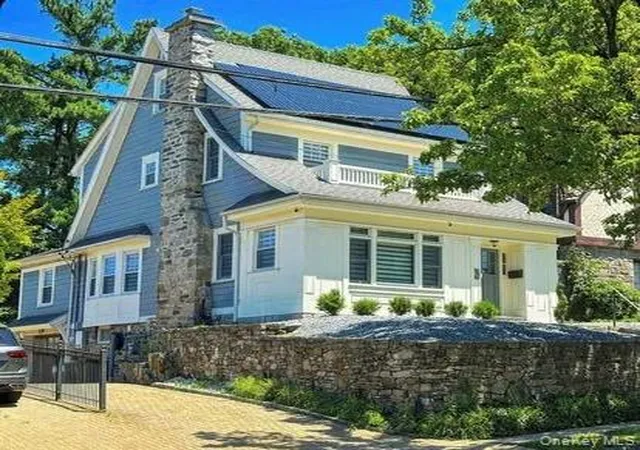 Photo 1 of Single family home for sale at 39 Marshall, Yonkers, NY 10705 | MLS# 1006381 | Listing updated on 2026-09-19
