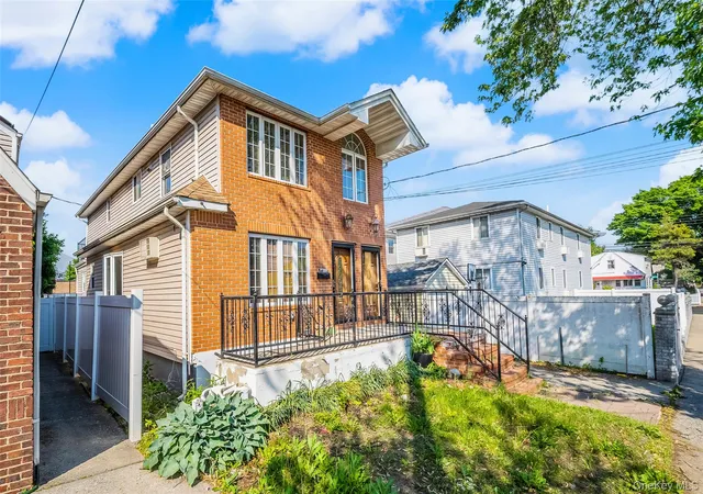 3rd image of 23005 144Th Ave, Springfield Gardens, NY 11413 | MLS# 1006394