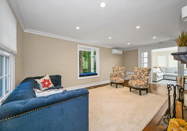 4th image of 51 Deepdale Dr, North Hempstead, NY 11030 | MLS# 1006419