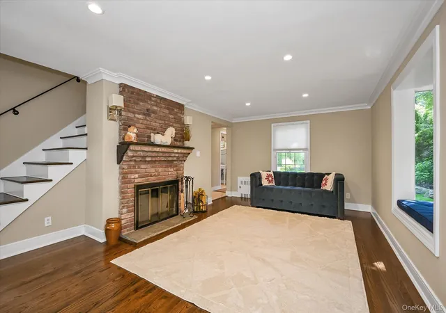 5th image of 51 Deepdale Dr, North Hempstead, NY 11030 | MLS# 1006419