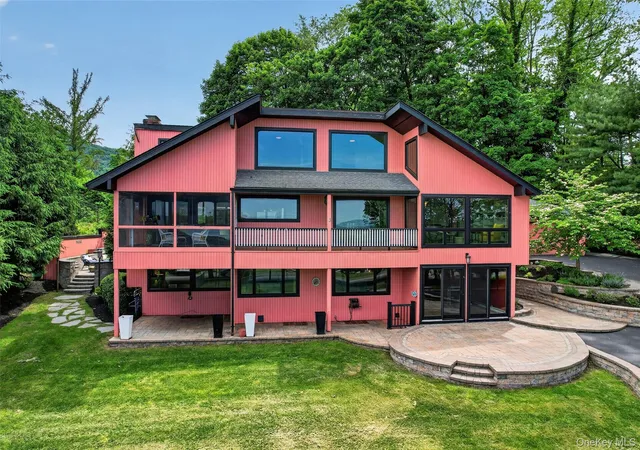 Photo 3 of Sale Pending at 4 Grandview Ave, Cornwall On Hudson, NY 12520 | MLS# 1006454 | Listing updated on 2026-08-08