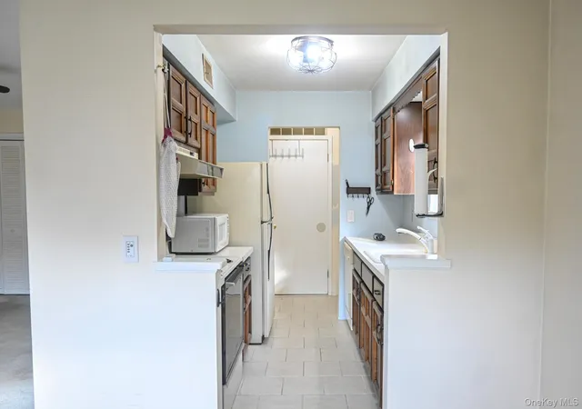 Homes for sale in Middletown, NY | 83 Sycamore Dr #83, Middletown, NY 10940 | MLS# 1006458