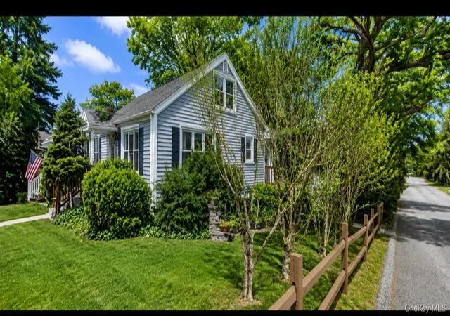 2nd image of 64 Crestwood Blvd, Poughkeepsie, NY 12603 | MLS# 1006478