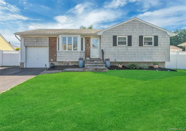 1st image of 205 Villa Ave, Deer Park, NY 11729 | MLS# 1006485