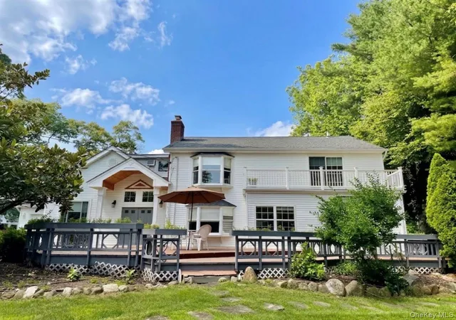 Photo 1 of Single family home for sale at 249 Cold Spring Rd, Syosset, NY 11791 | MLS# 1006505 | Listing updated on 2026-09-05
