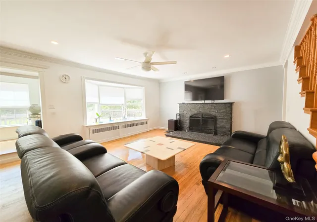 Homes for sale in Oyster Bay, NY | 249 Cold Spring Rd, Oyster Bay, NY 11791 | MLS# 1006505
