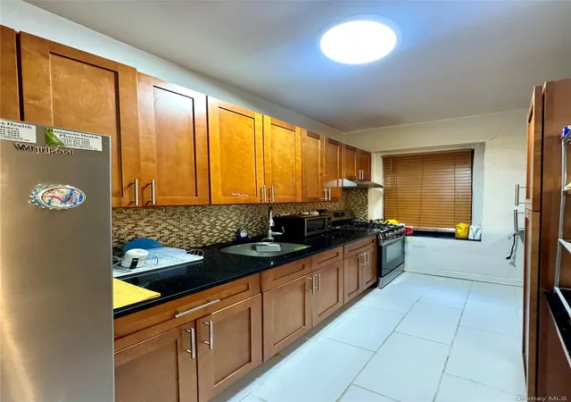 Homes for sale in New York, NY | 37-21 80Th St #1R, New York, NY 11372 | MLS# 1006539