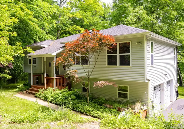 Homes for sale in East Fishkill, NY | 164 Bohl Rd, East Fishkill, NY 12533 | MLS# 1006570