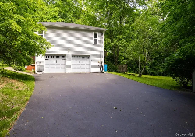 Homes for sale in East Fishkill, NY | 164 Bohl Rd, East Fishkill, NY 12533 | MLS# 1006570