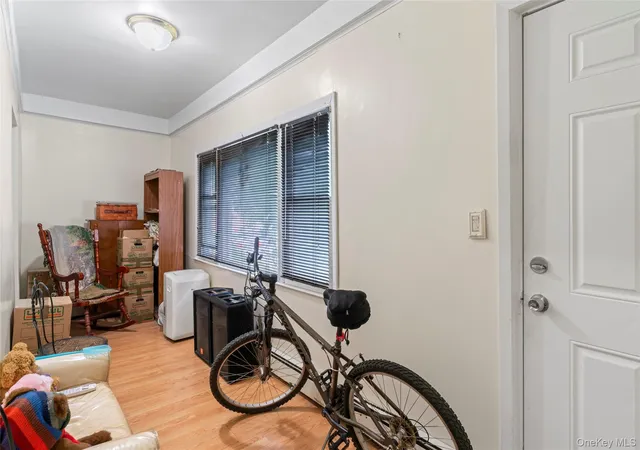 Homes for sale in New York, NY | 218 Targee Street, New York, NY 10304 | MLS# 1006597