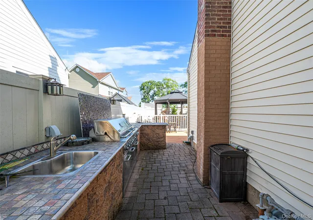 26th image of 403 Brookside Ct, Copiague, NY 11726 | MLS# 1006615