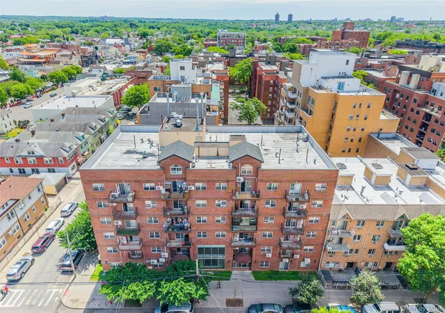 2nd image of 14118 Cherry Ave, Flushing, NY 11355
