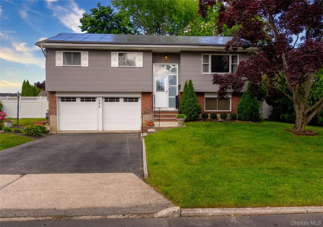 2nd image of 395 Saldane Ave, Babylon, NY 11703 | MLS# 1006626