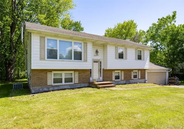 2nd image of 19 Tor Rd, Wappinger, NY 12590 | MLS# 1006635