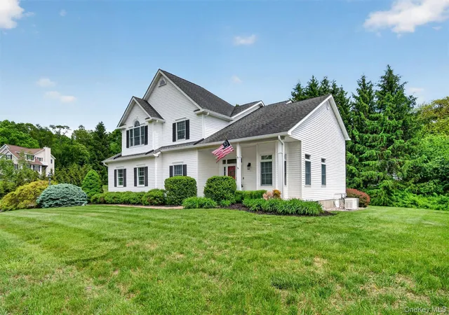 3rd image of 8 Twin Spring Ln, Florida, NY 10921 | MLS# 1006655