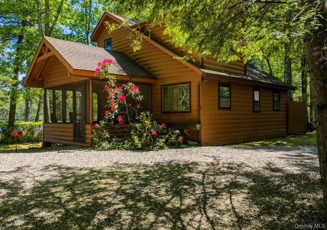Homes for sale in Mamakating, NY | 67 East Rd, Mamakating, NY 12790 | MLS# 1006663