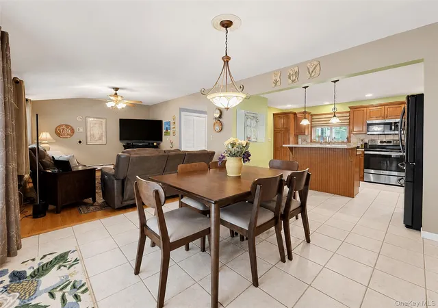 5th image of 26 Campus Dr, Brookhaven, NY 11738 | MLS# 1006675
