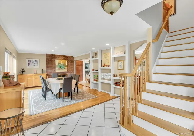 5th image of 2 Eton Ct, Oyster Bay, NY 11803 | MLS# 1006704