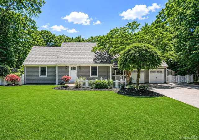 1st image of 30 Landing Meadow Rd, Smithtown, NY 11787 | MLS# 1006718