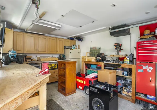 35th image of 11 Damin Dr, Farmingdale, NY 11735 | MLS# 1006734