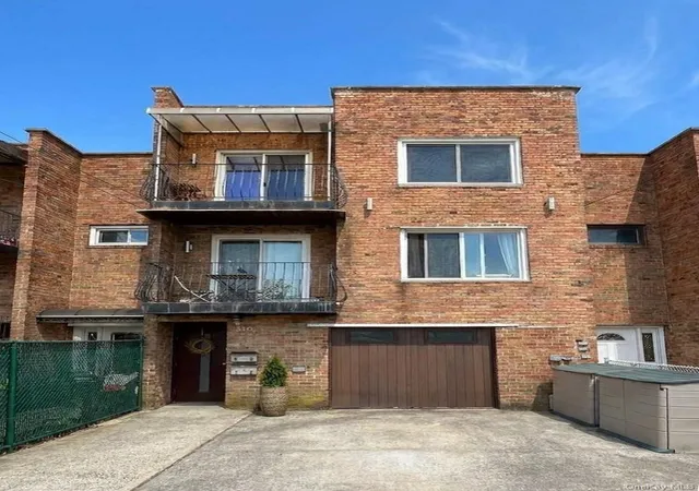 1st image of 310 Delaware Ave, Staten Island, NY 10305 | MLS# 1006740