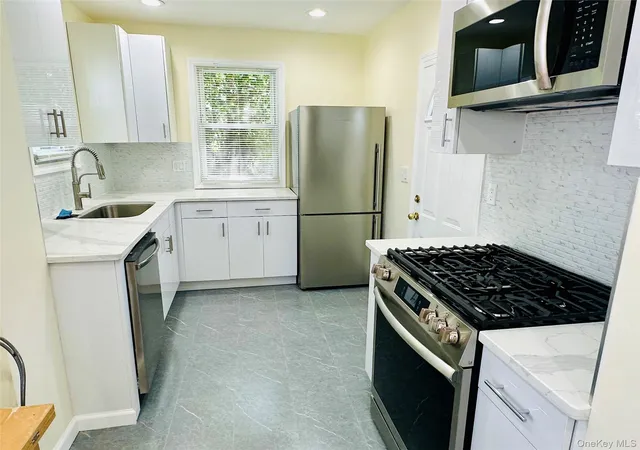 Photo 3 of Single family home for sale at 11124 170th Street, New York, NY 11433 | MLS# 1006764 | Listing updated on 2026-09-05