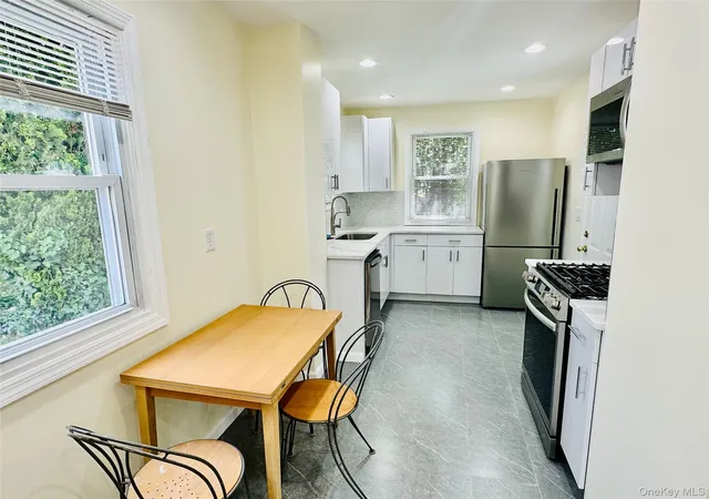 Photo 4 of Single family home for sale at 11124 170th Street, New York, NY 11433 | MLS# 1006764 | Listing updated on 2026-09-05