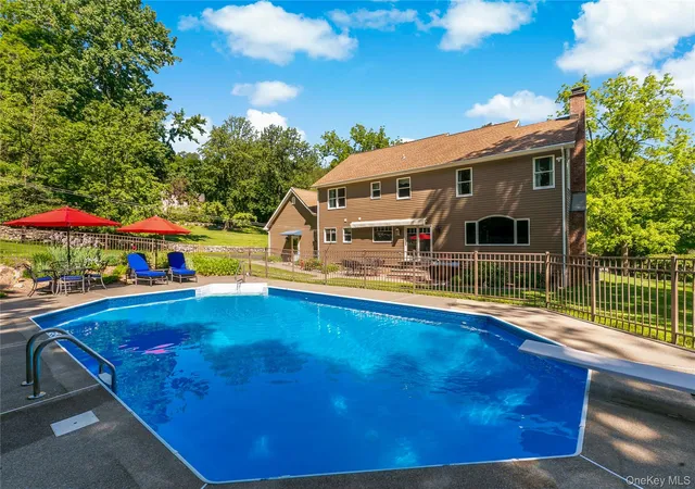 Homes for sale in Philipstown, NY | 37 Mountain Brook Dr, Philipstown, NY 10516 | MLS# 1006780