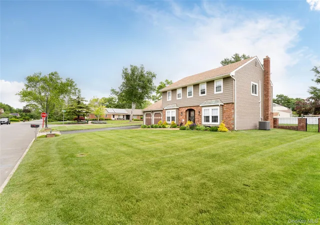 3rd image of 12 Annandale Rd, Brookhaven, NY 11790 | MLS# 1006788