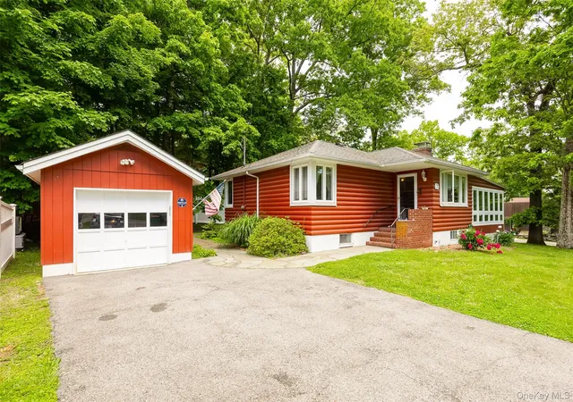 Homes for sale in East Fishkill, NY | 3 Mountain Rd, East Fishkill, NY 12590 | MLS# 1006812