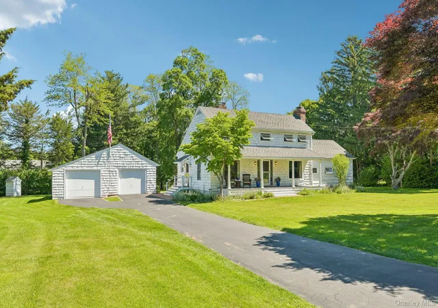 2nd image of 38 Conscience Cir, Setauket, NY 11733 | MLS# 1006820