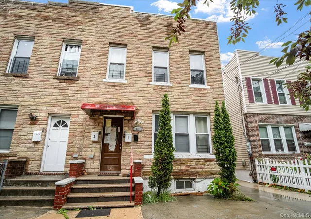 Photo 2 of Sale Pending at 536 Calhoun Ave #APT 2, Bronx, NY 10465 | MLS# 1006825 | Listing updated on 2026-09-29