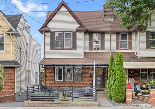 Photo 1 of Sale Pending at 2548 Woodhull Ave, New York, NY 10469 | MLS# 1006831 | Listing updated on 2026-08-30