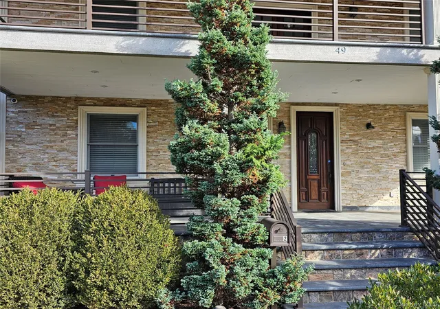 3rd image of 49 Greenridge Ave, White Plains, NY 10605 | MLS# 1006833
