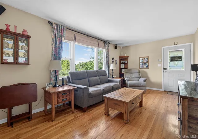 Homes for sale in Hamptonburgh, NY | 19 Ivy Cliff Rd, Hamptonburgh, NY 10916 | MLS# 1006859