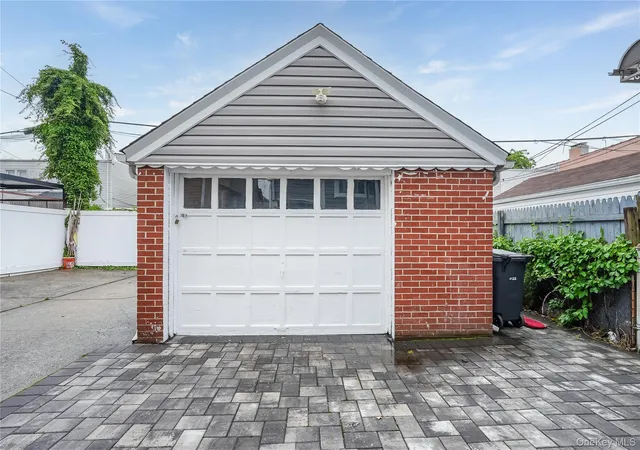 5th image of 10327 109Th St, South Richmond Hill, NY 11419 | MLS# 1006891