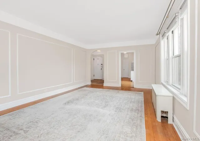 3rd image of 1440 Midland Ave #5A, Yonkers, NY 10708 | MLS# 1006918