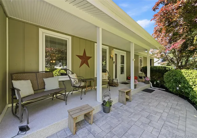 2nd image of 65 Patricia Ln, Brookhaven, NY 11720 | MLS# 1006929