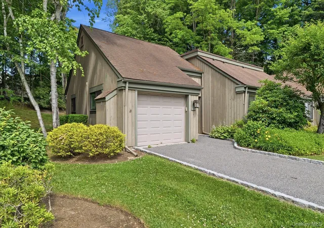 2nd image of 953 Heritage Hls #A, Somers, NY 10589 | MLS# 1006960