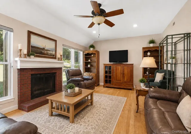 4th image of 953 Heritage Hls #A, Somers, NY 10589 | MLS# 1006960