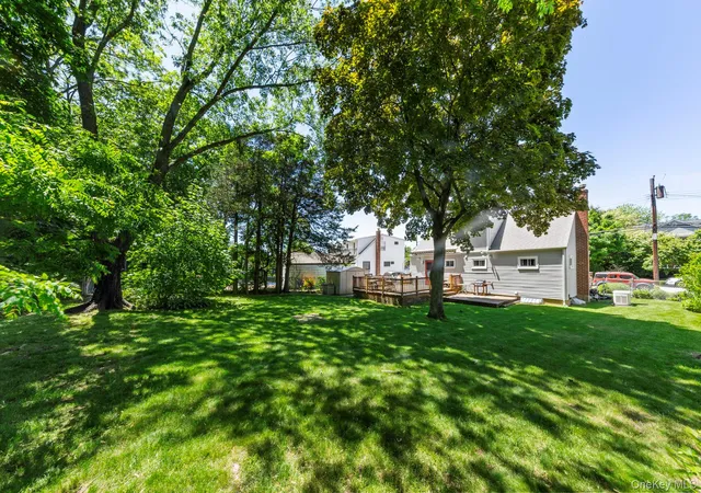 18th image of 12 Leslie Ln, Massapequa, NY 11758 | MLS# 1006962