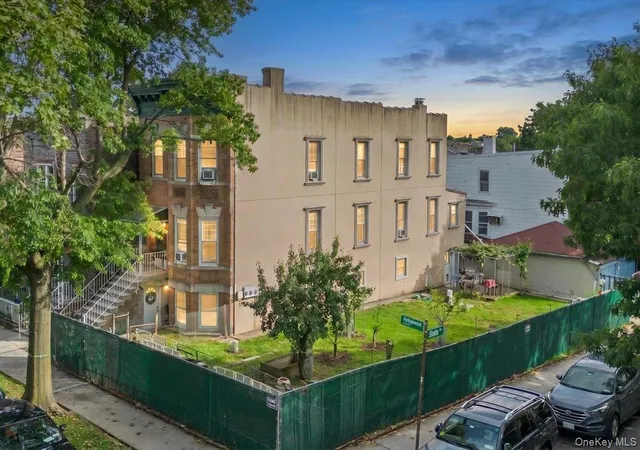 1st image of 1543 Hollywood Ave, Bronx, NY 10461 | MLS# 1006977