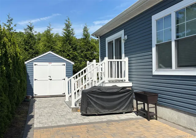 4th image of 1661 Old Country Rd #563, Riverhead, NY 11901 | MLS# 1006987