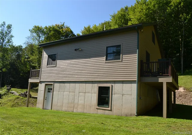 Photo 5 of Single family home for sale at 157 Wolfs Lair, Hamden, NY 13782 | MLS# 1006997 | Listing updated on 2026-08-25