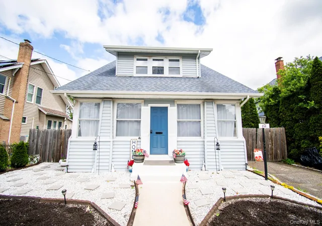 Photo 2 of Sale Pending at 671 Arlington Ave, Hempstead, NY 11510 | MLS# 1007006 | Listing updated on 2026-08-03
