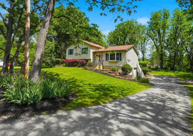 33rd image of 163 Van Keuren Ave, Crawford, NY 12566 | MLS# 1007034