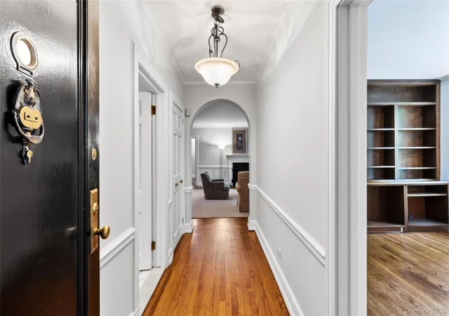 3rd image of 10 Brooklands #5H, Yonkers, NY 10708 | MLS# 1007086