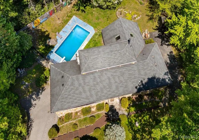 5th image of 31 Dogwood Hills Rd, Newburgh, NY 12550 | MLS# 1007092